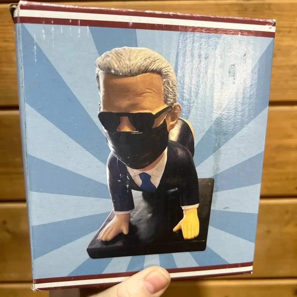 Hide-In-Biden Political Satire Pen Holder Desk Statue – New in Box – Gag Gift